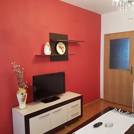 Matjan With Private Garages Apartment *