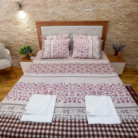 Apartment Matjan With Private Garages